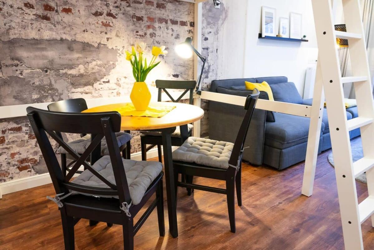 Shabby Chic Apartment In Ideal Location Hamburg Zewnętrze zdjęcie